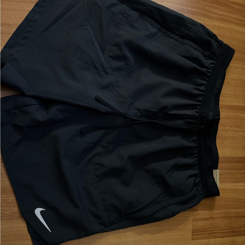 Nike Black Running Shorts - Picture 5 of 12